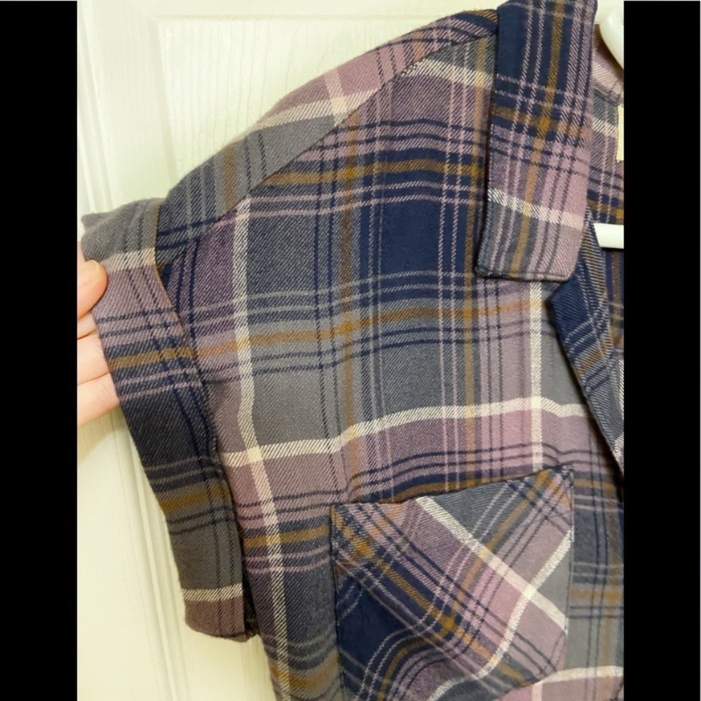 Cloth & Stone Button Up - Picture 8 of 8